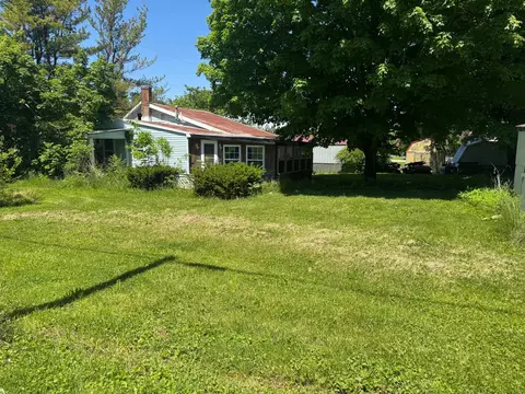 2966 Church St, South Salem, OH 45681
