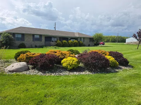 409 N Main St, Miller City, OH 45864