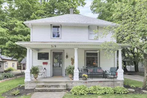 319 Summit St, Granville, OH 43023