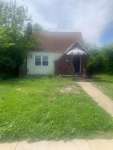 929 Bulen Ave, Columbus, OH 43206