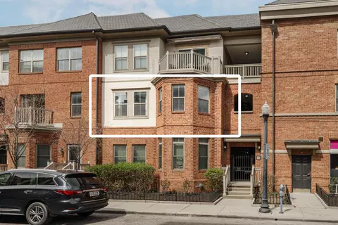 12 W Russell St, Columbus, OH 43215