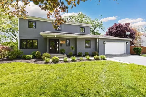 1455 Berkshire Rd, Columbus, OH 43221