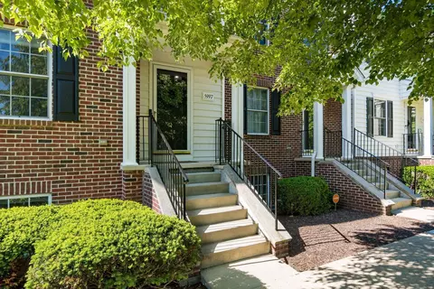 5997 Eden Valley Dr #604, Westerville, OH 43081