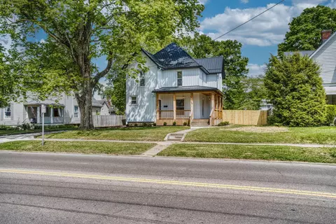 56 N 21st St, Newark, OH 43055