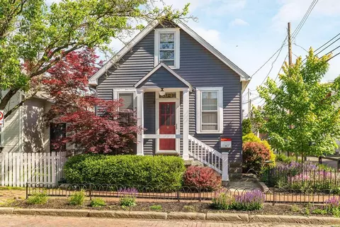 204 Jackson St, Columbus, OH 43206