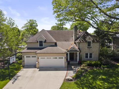 1923 Chatfield Rd, Columbus, OH 43221