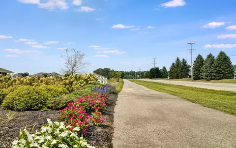 View/Area - 552 Darliene Dr, Plain City, OH 43064 photo 3 of 18