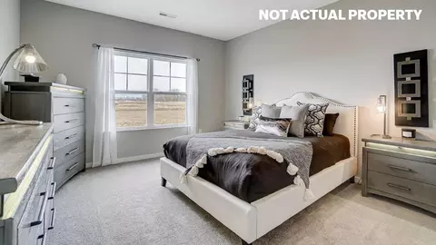 Bedroom - 552 Darliene Dr, Plain City, OH 43064 photo 1 of 6