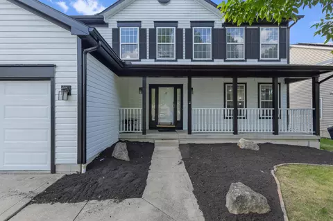639 Tall Oaks Dr, Columbus, OH 43230
