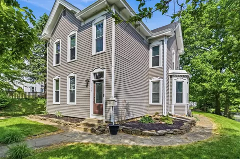 176 Lake St, Delaware, OH 43015
