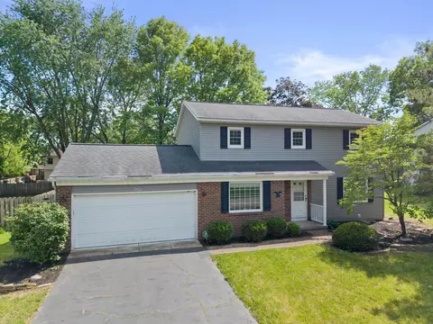 6579 Glacier Ave, Reynoldsburg, OH 43068