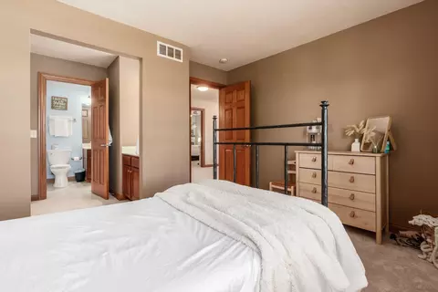 Bedroom - 8024 Millway Loop, Powell, OH 43065 photo 8 of 10