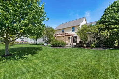 Exterior - 8024 Millway Loop, Powell, OH 43065 photo 8 of 8
