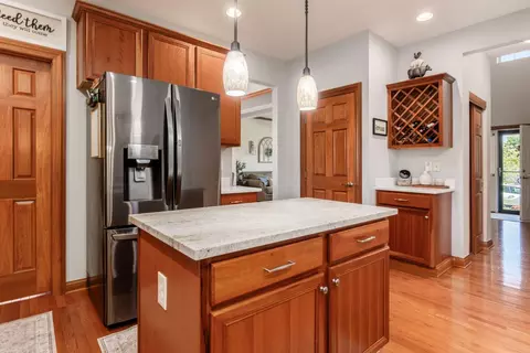 Kitchen - 8024 Millway Loop, Powell, OH 43065 photo 5 of 5