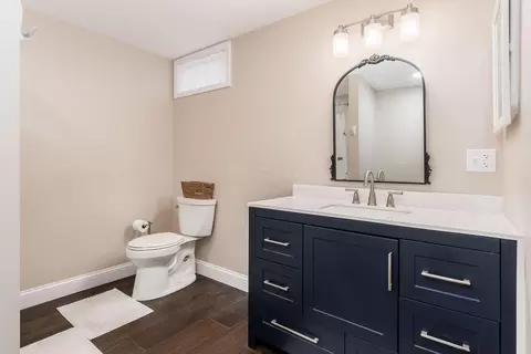 Bath - 8024 Millway Loop, Powell, OH 43065 photo 7 of 8