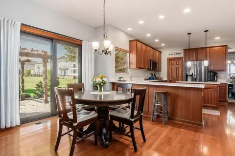 Dining - 8024 Millway Loop, Powell, OH 43065 photo 4 of 5