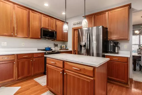 Kitchen - 8024 Millway Loop, Powell, OH 43065 photo 2 of 5
