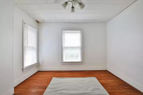 Bedroom - 126 Eldon Ave, Columbus, OH 43204 photo 3 of 8