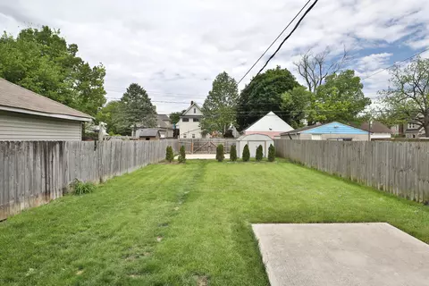 Exterior - 126 Eldon Ave, Columbus, OH 43204 photo 8 of 9