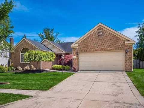 3847 Dayspring Dr, Hilliard, OH 43026