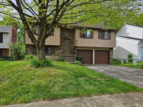 3297 Medoma Dr, Columbus, OH 43204