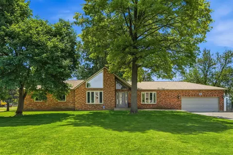 6581 Sherry Ln, Hilliard, OH 43026
