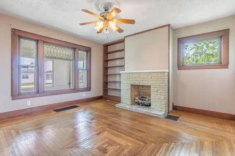 444 E Main St, Saint Paris, OH 43072 photo 5