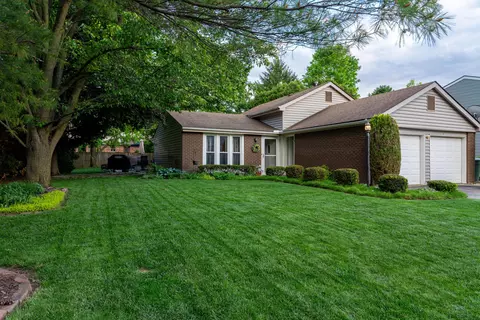 3539 Watergrass Hill Dr, Columbus, OH 43221
