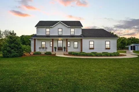 21746 Winstead Rd, Circleville, OH 43113