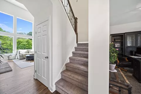 Entry Way - 21746 Winstead Rd, Circleville, OH 43113 photo 9 of 10