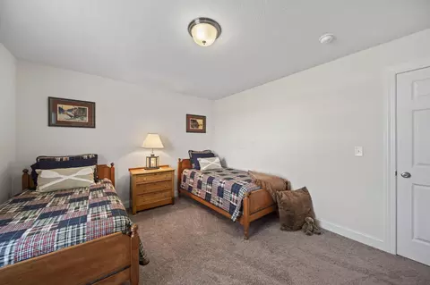 Bedroom - 21746 Winstead Rd, Circleville, OH 43113 photo 8 of 8