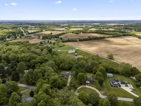 View/Area - 21746 Winstead Rd, Circleville, OH 43113 photo 10 of 12