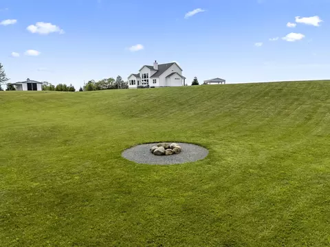 Exterior - 21746 Winstead Rd, Circleville, OH 43113 photo 17 of 17