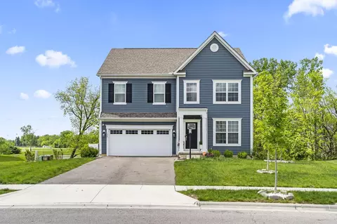 798 Avebury Dr, Pickerington, OH 43147