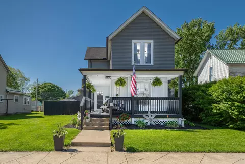 6 Ridgewood Ave, Mount Vernon, OH 43050
