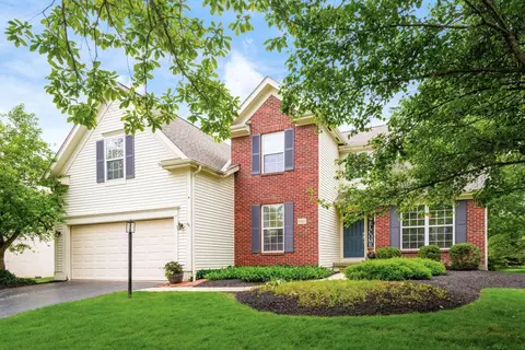 6641 Wisteria Cir, Dublin, OH 43016