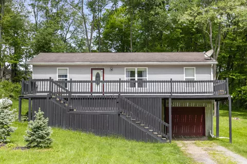 52 Eastway Ct, Howard, OH 43028