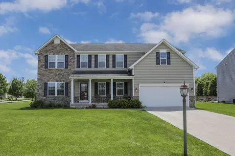 141 Prince Rd SW, Pataskala, OH 43062