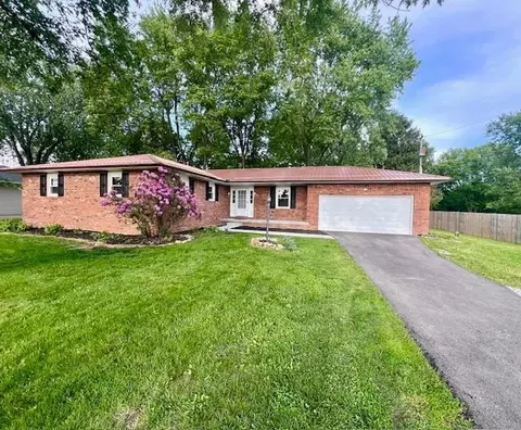 4019 Mink St SW, Pataskala, OH 43062