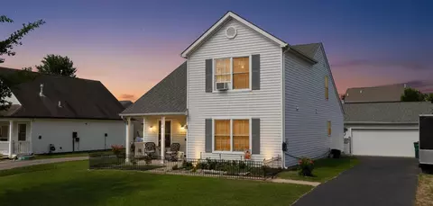 4015 Grayson Dr, Obetz, OH 43207