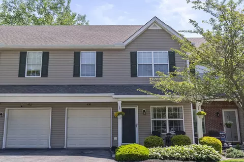 496 Fullers Cir, Pickerington, OH 43147