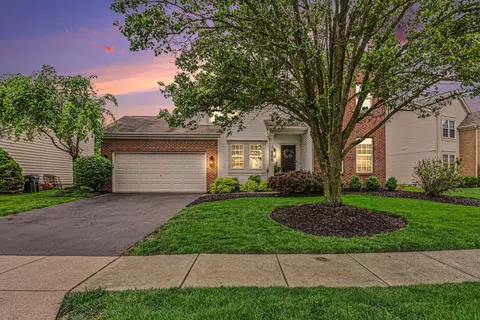 8376 Almond Park Dr, Blacklick, OH 43004