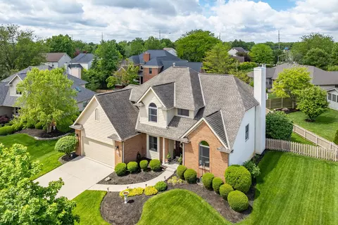 4631 Barnwood Dr, Grove City, OH 43123