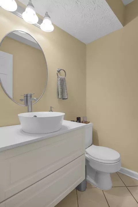 Bath - 2411 Sovron Ct, Dublin, OH 43016 photo 1 of 4