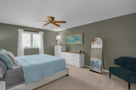 Bedroom - 2411 Sovron Ct, Dublin, OH 43016 photo 1 of 6