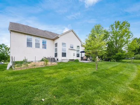 Exterior - 6482 Ringsend Ct, Dublin, OH 43016 photo 7 of 12