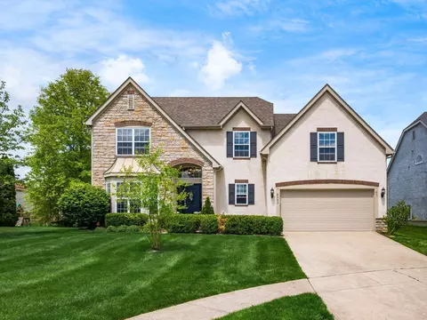 Exterior - 6482 Ringsend Ct, Dublin, OH 43016 photo 3 of 12