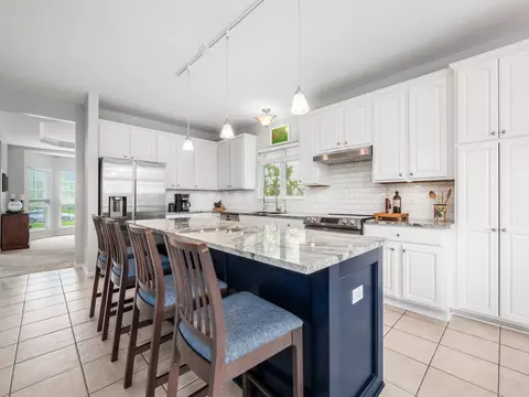 Kitchen - 6482 Ringsend Ct, Dublin, OH 43016 photo 1 of 4