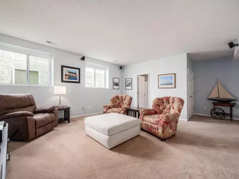 Living - 6482 Ringsend Ct, Dublin, OH 43016 photo 4 of 5
