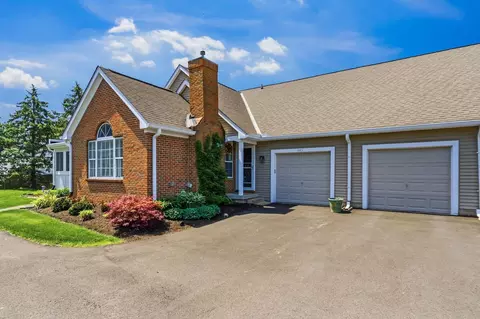 545 Brickstone Dr, Delaware, OH 43015